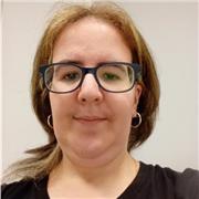 Maestra titulada en Magisterio Musical se ofrece a dar clases particulares a nivel primaria. Además puedo dar clases de español